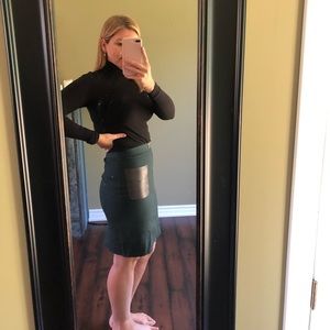 Club Monaco pencil skirt - Size 4